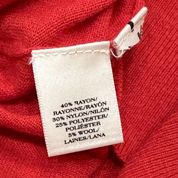 Ann Taylor Holiday Sweater Red Crew Neck 3/4 Sleeve Knit Xmas Buttons Sz Med - Picture 3 of 5